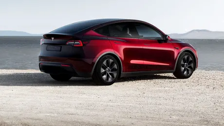 Tesla Model Y este disponibilă acum și într-o versiune cu 7 locuri. Prețurile pornesc de la 54.490 de euro