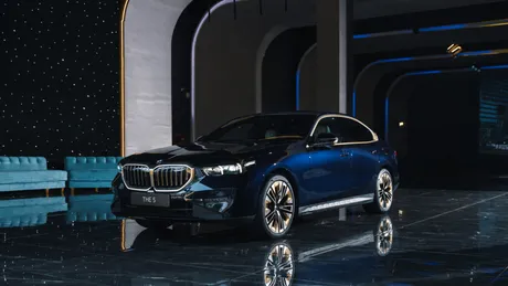 BMW a dezvăluit noua generație a Seriei 5. Vor fi disponibile și versiuni complet electrice - GALERIE FOTO