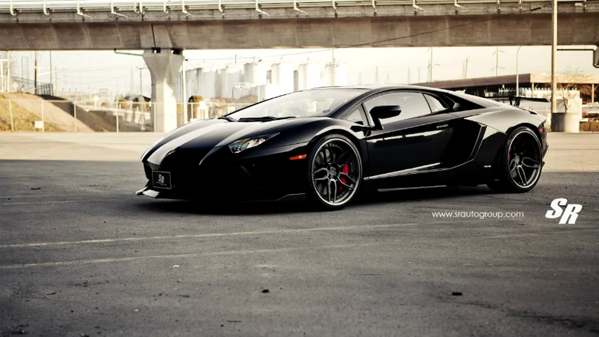 ULTRA negru: Lamborghini Aventador LP700-4, tuning de SR Auto Group.