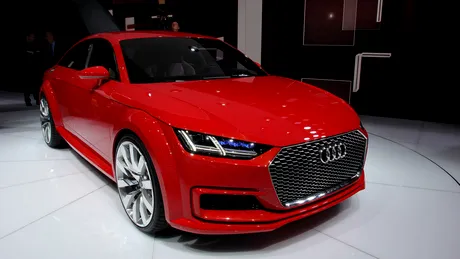Audi a prezentat la Paris TT Sportback concept, adică TT-ul cu patru uşi