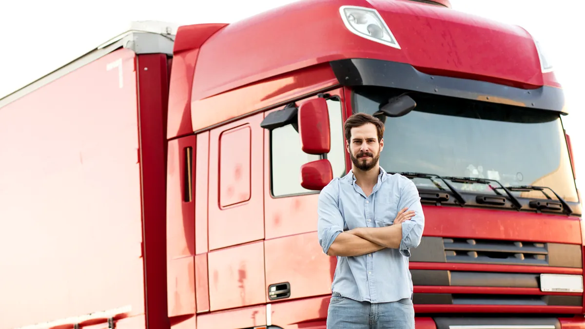 Șoferii de camioane care revin în țară cer să nu fie plasați cu forța în carantină