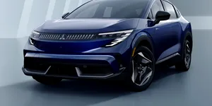 Mitsubishi Eclipse revine. Noul model este un SUV electric bazat pe Nissan Leaf