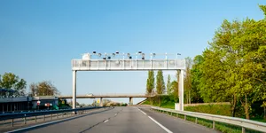 2026: Lista actualizată cu radare fixe. Unde sunt montate camerele cu recunoaștere automată