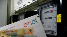 Ajutor la factură pentru 2,1 milioane de gospodării. Vouchere lunare pentru energie electrică. Cine beneficiază