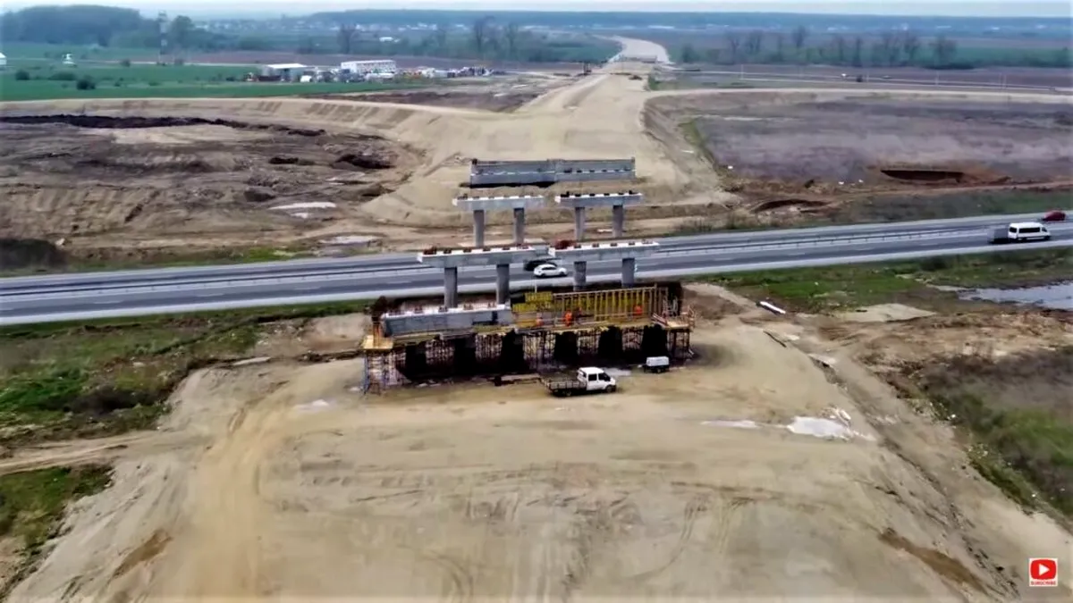 Cum arată lucrările pe cei 18 kilometri din lotul 3 al Autostrăzii A0 Sud - VIDEO și GALERIE FOTO