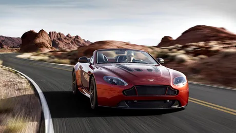 Noul Aston Martin V12 Vantage S Roadster e cel mai rapid cabrio al britanicilor
