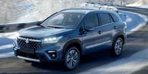 Ghid practic pentru șoferi: Cum pregătești mașina pentru iarna 2025-2026