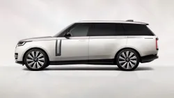 Land Rover celebrează cei 250 de ani de independență ai Americii cu trei ediții speciale de Range Rover SV