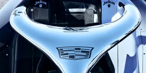 Foto & video | Cadillac prezintă aspectul noului său monopost de Formula 1. Prezentarea a fost făcută în cadrul Super Bowl