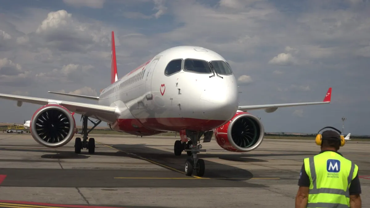 Una dintre cele mai mari companii aeriene din România și-a cerut insolvența. Zboruri anulate, suspendate sau reprogramate