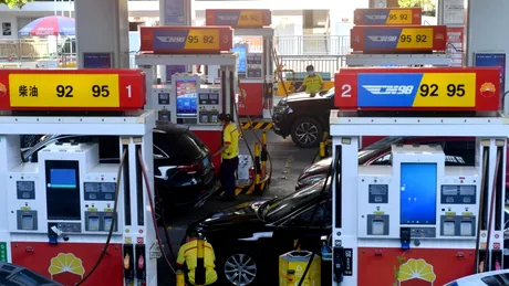 Criza combustibililor a ajuns în China: Motorina pentru camioane a fost raționalizată
