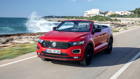 Volkswagen T-Roc Cabrio apare într-o galerie foto de sute de fotografii. 5 lucruri pe care trebuie să le știi