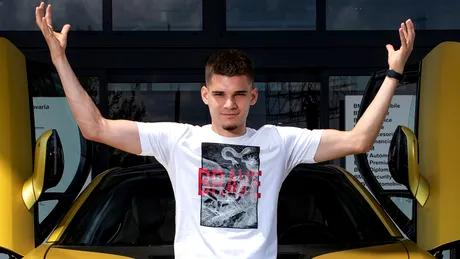 Detalii oficiale şi galerie foto completă cu noua maşină a lui Ianis Hagi. Este cea mai bine vândută maşină sport hibridă din lume