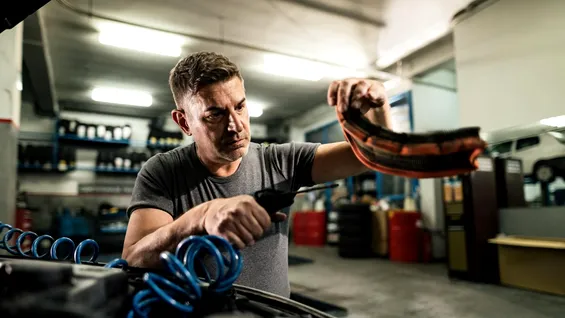 Unii mecanici te mint: Schimbarea filtrului de aer nu reduce consumul de combustibil la aceste automobile