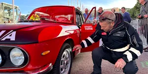 Video – Echipajele românești, gata de start la Raliul Monte-Carlo Istoric 2026. Verificările tehnice au avut loc la Monte Carlo