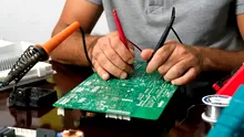 Intră în vigoare „dreptul la REPARAȚIE”. Ce drepturi noi au consumatorii din România