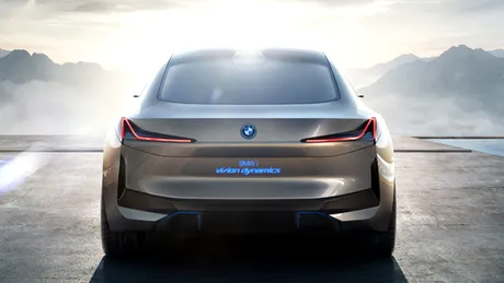 BMW i Vision Dynamics - Autonomie de 600 de km, viteza maximă 200 km/h şi o acceleraţie 0-100 km/h în patru secunde - FOTO