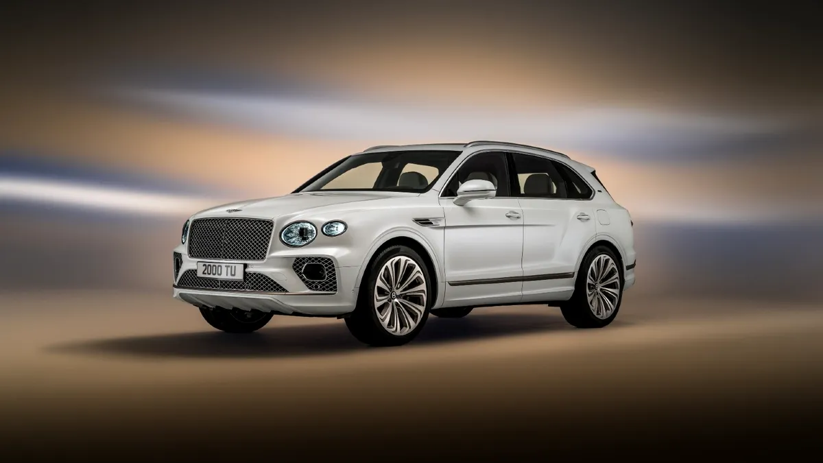 Bentley prezintă ediția specială Bentayga Odyssean, cel mai sustenabil model din gamă