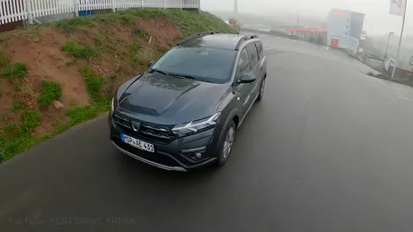 Dacia Jogger, testată pe autostrada germană fără limită de viteză. Cât prinde Dacia pe GPL pe Autobahn - VIDEO
