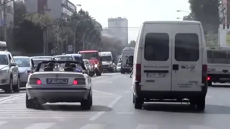 VIDEO: Ce fac şoferii din Bucureşti atunci când nu ştiu că sunt văzuţi de Poliţie