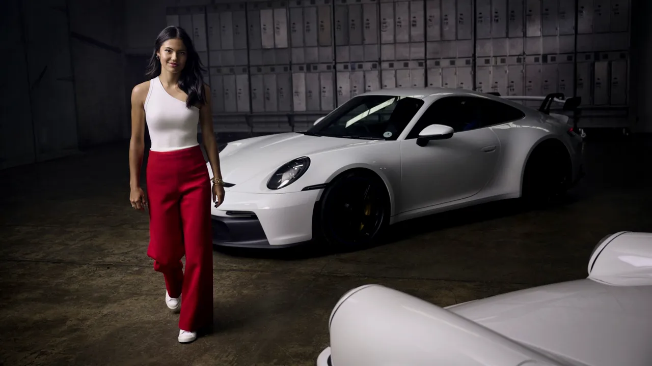Jucătoarea de tenis Emma Răducanu a devenit ambasador al mărcii Porsche_8 