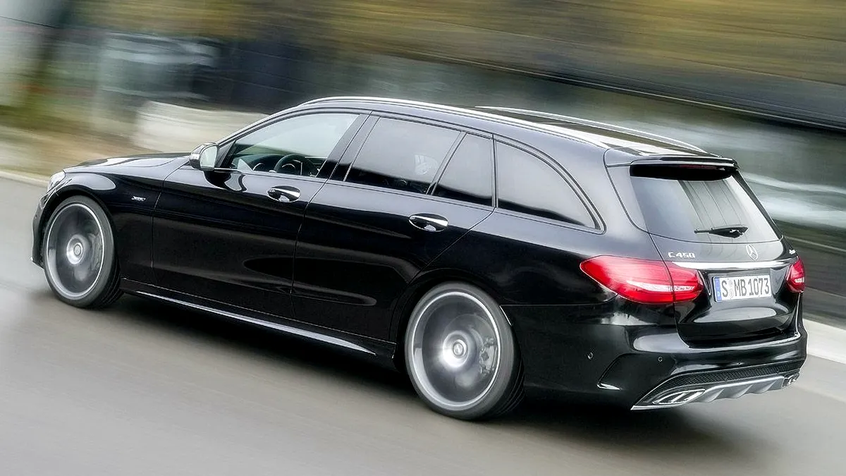 Mercedes-Benz C450 AMG Sport: un altfel de hibrid