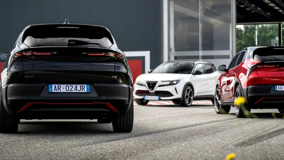 Patrimoniul Alfa Romeo: De la 33 „Iguana” la Junior Hybrid, prezent la Milano AutoClassica 2024