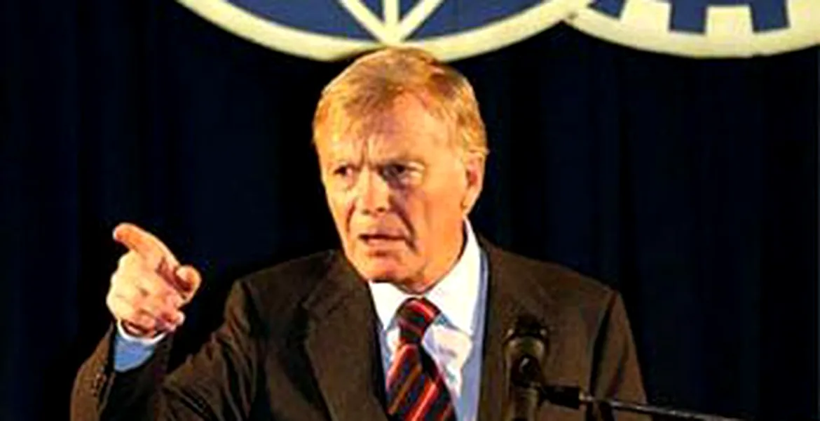 Max Mosley iar dă în judecată