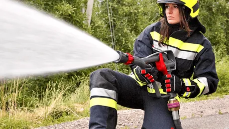 Cum arată primul camion de pompieri care funcționează în mod pur electric? VIDEO