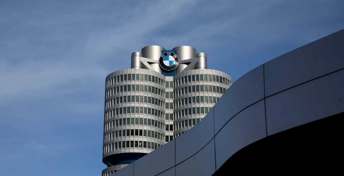 BMW va cumpăra cobalt din Australia şi Maroc pentru fabricarea bateriilor maşinilor electrice