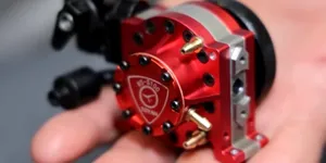 Cum sună cel mai mic motor rotativ din lume? Are 2,4 cmc și 0,7 CP! (cu video)