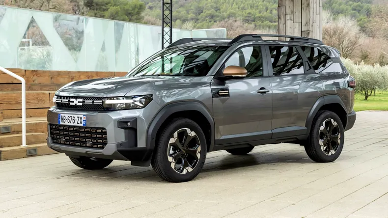 OFICIAL – Dacia Duster și Bigster vor primi motoare cu transmisie automată și tracțiune integrală