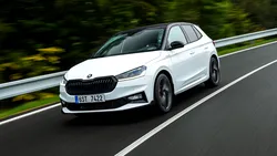 Škoda Fabia va beneficia de un facelift, dar și de un sistem de propulsie hibrid 