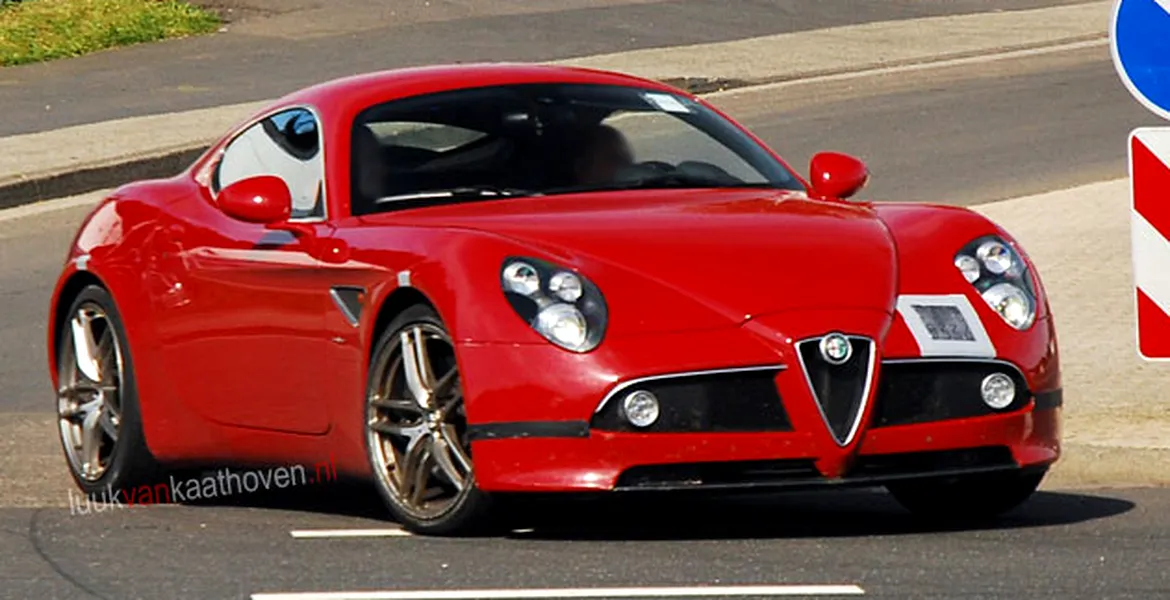 Alfa Romeo 8C GTA