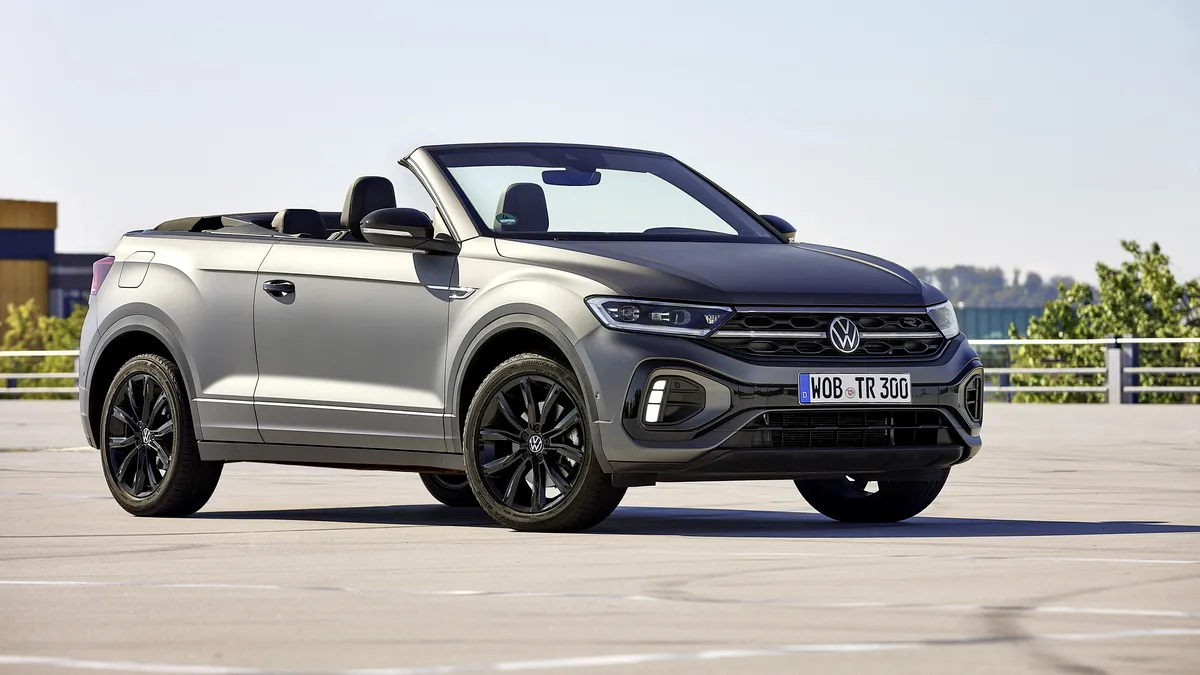 Volkswagen T-Roc primește o ediție specială Cabriolet Edition Grey: serie limitată la 999 de exemplare