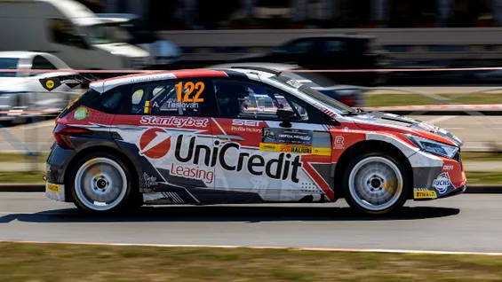 Adrian Teslovan câștigă Trofeul Mihai Leu și urcă pe primul loc în Super Rally. Victorie categorică la Hunedoara