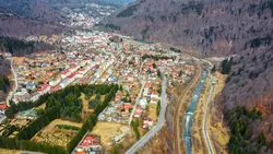 Autostrada Ploiești – Brașov înaintează cu mare dificultate. Într-o lună s-au făcut foraje pe mai puțin de 230 de metri