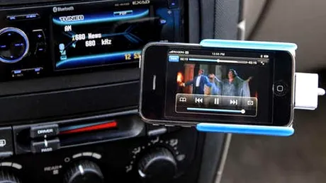 Conectarea smartphone-ului la maşină va fi standardizată
