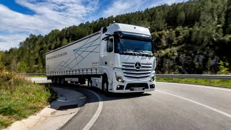 Experienţa de conducere a noului Mercedes-Benz Actros - JXperience Barcelona 2019