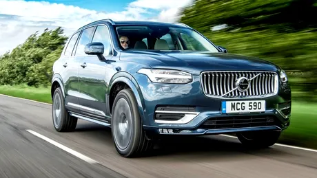 Volvo pregătește un facelift consistent pentru SUV-ul XC90. Actualizarea va fi prezentată în septembrie