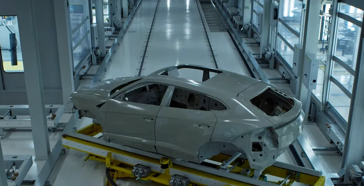 Cum arată noua vopsitorie Lamborghini – VIDEO