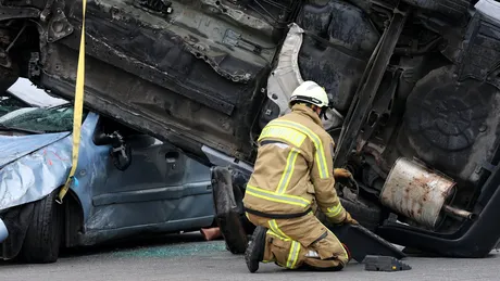 Comisia Europeană menține angajamentul de a reduce la jumătate numărul morților prin accidente rutiere până în 2030. Aceste incidente aduc costuri enorme pentru UE