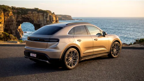 Cum încearcă Porsche să facă un singur motopropulsor să funcționeze în trei moduri diferite