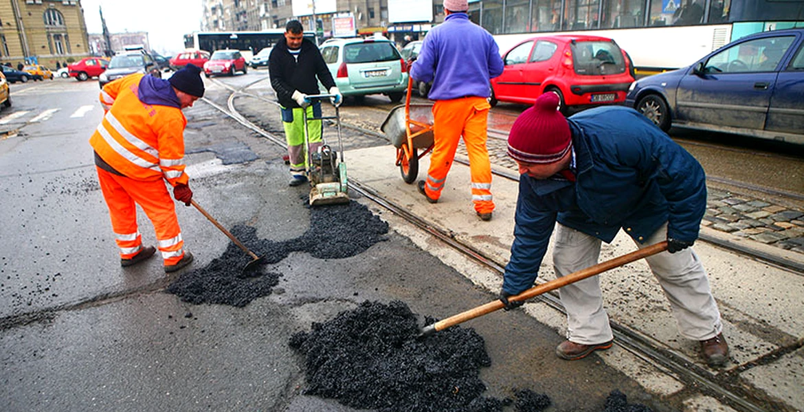 Încep asfaltările de toamnă în Bucureşti. Unde va fi afectat traficul?