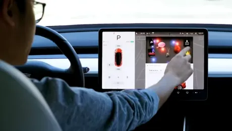 Maşinile Tesla primesc jocuri noi pentru ecranul de la bord - VIDEO