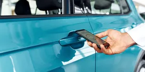 Tehnologie dezvoltată și în România: AUMOVIO Timișoara contribuie la cheile digitale auto