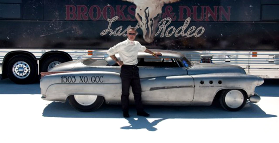 Oameni şi maşini: Jeffrey Lee Brock şi Buick Super 1952 „Bombshell”