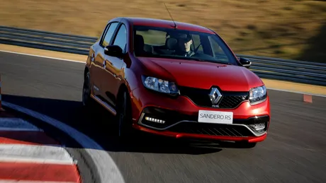 Renault a renunțat la versiunea de performanță Sandero RS