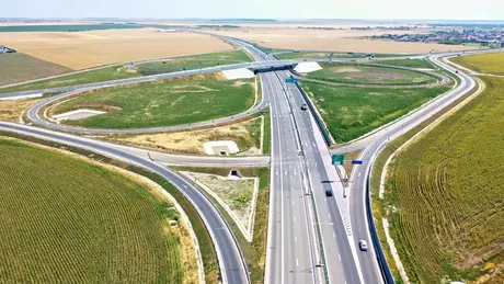 De astăzi, drumul spre mare va fi mai rapid. Se deschide un nou tronson de autostradă
