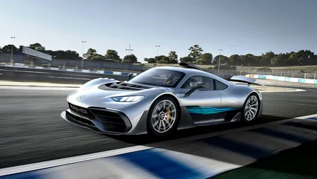 Mercedes-Benz publică un teaser video cu versiunea de serie a conceptului AMG One înainte de debutul oficial